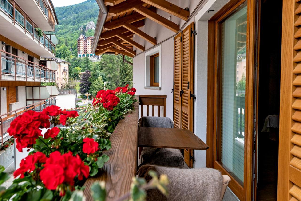 Fiocco Di Neve Relais & Spa リモーネ・ピエモンテ エクステリア 写真